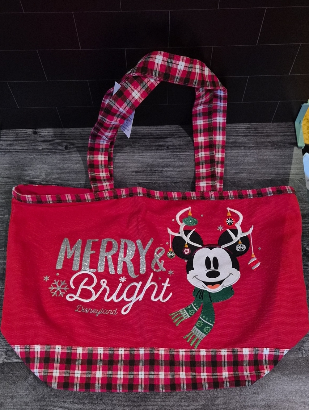 disney christmas merry & bright tote